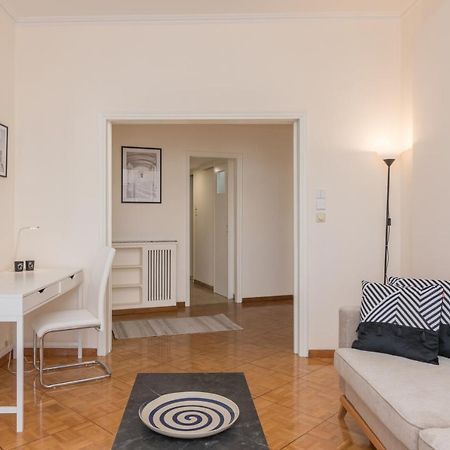 Phaedrus Living: City Center Flat Michalakopoulou Athens Exterior photo