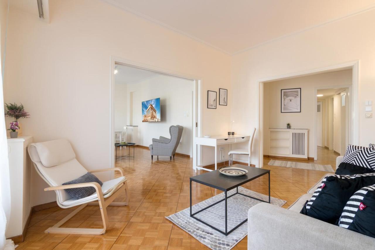 Phaedrus Living: City Center Flat Michalakopoulou Athens Exterior photo