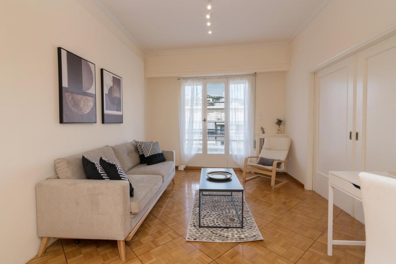 Phaedrus Living: City Center Flat Michalakopoulou Athens Exterior photo